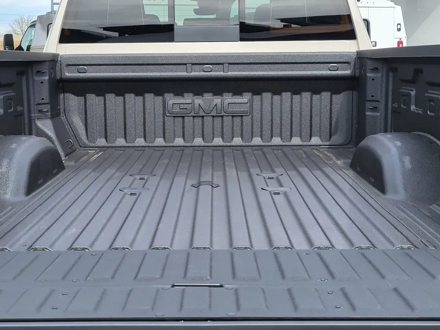 2026 GMC Sierra 2500HD AT4X | Photo 24 of 25