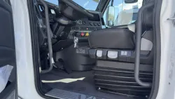 2026 Western Star 47X | Thumbnail Photo 13 of 16