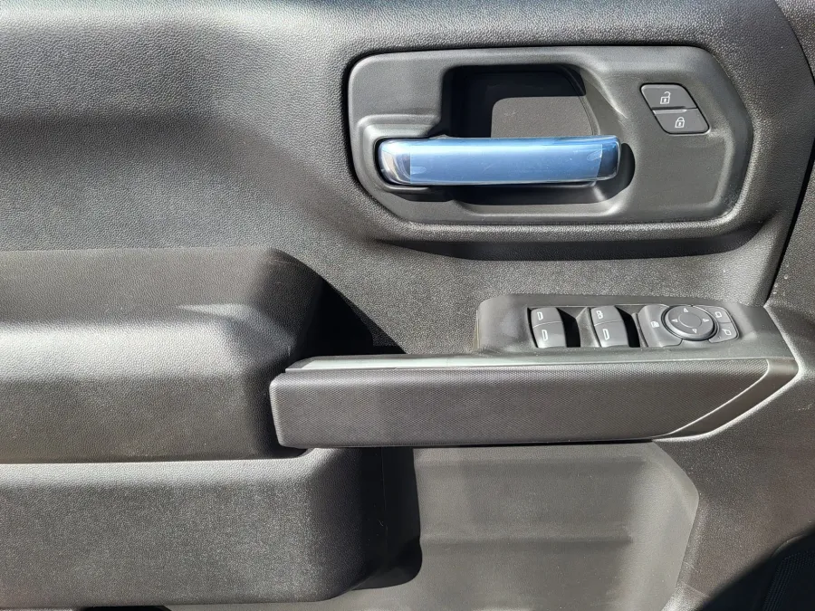 2026 GMC Sierra 2500HD Pro | Photo 20 of 26