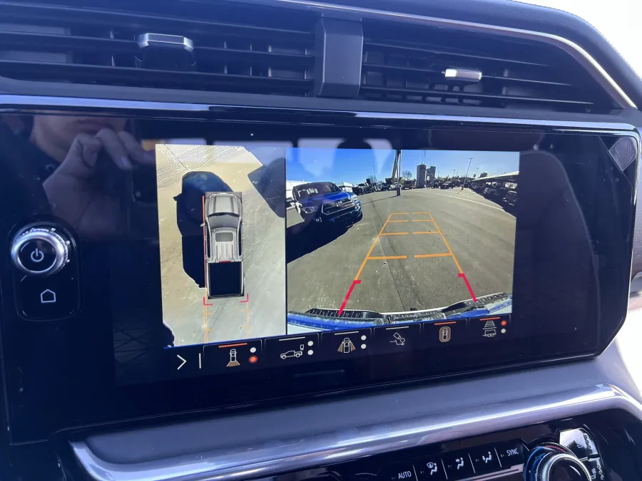 2026 GMC Sierra 1500 Denali Ultimate | Photo 27 of 28