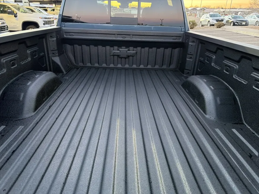 2026 Chevrolet Silverado 2500HD LTZ | Photo 8 of 20