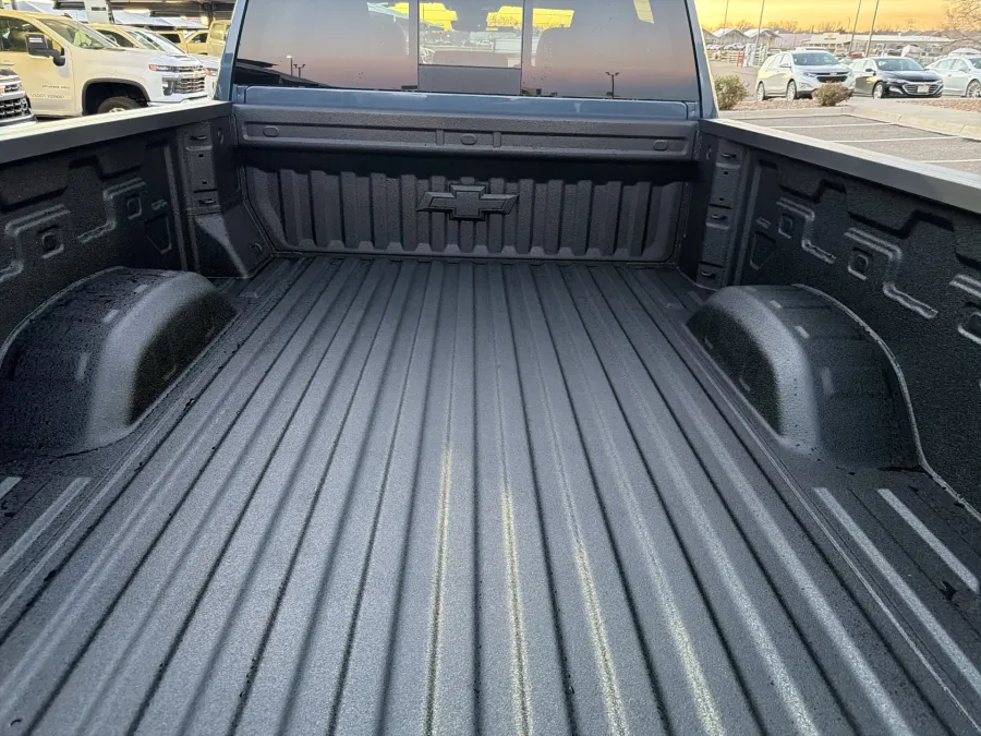 2026 Chevrolet Silverado 2500HD LTZ | Photo 8 of 20