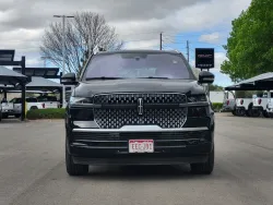 2025 Lincoln Navigator Reserve | Thumbnail Photo 1 of 26