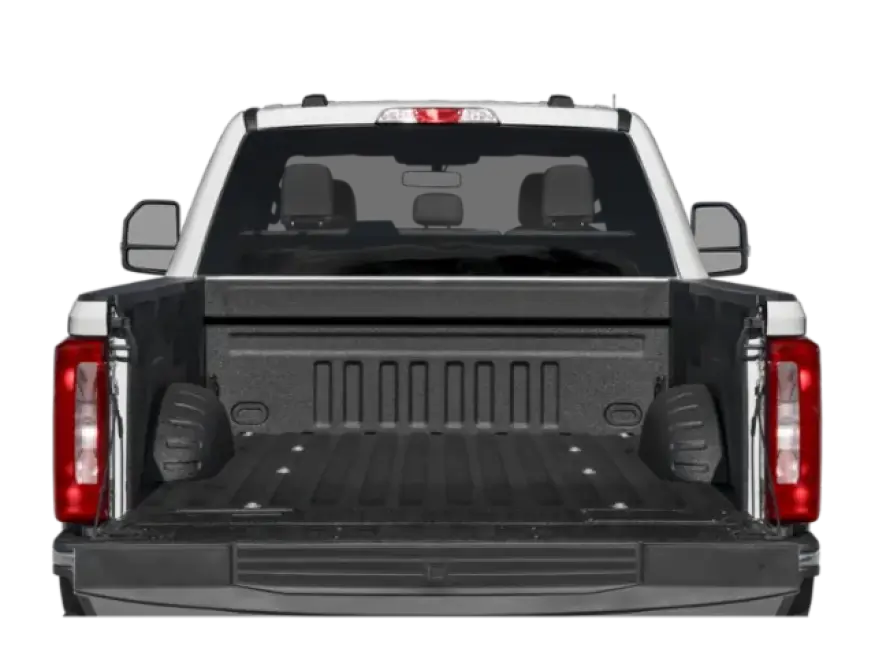 2026 Ford Super Duty F-250 | Photo 7 of 12