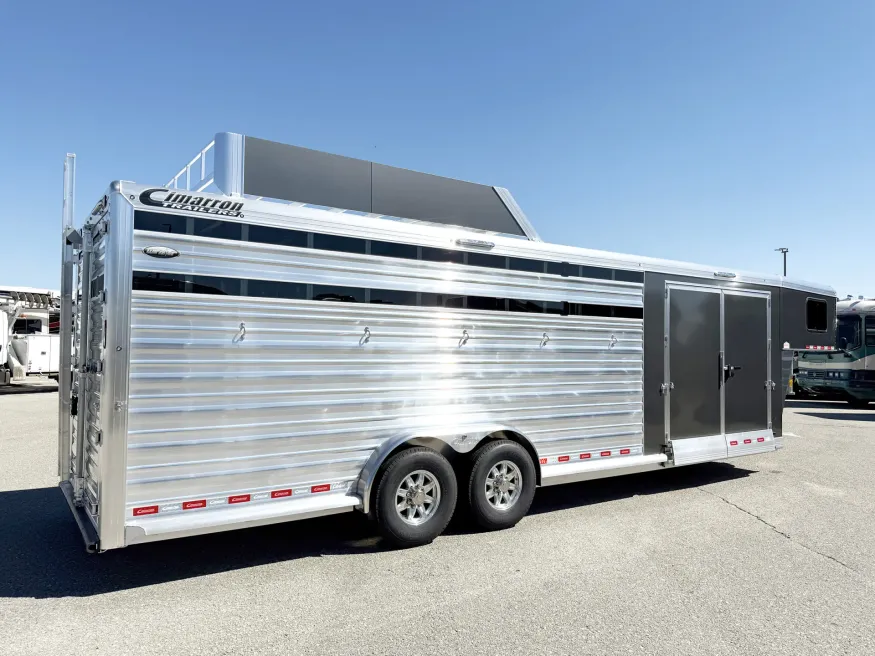 2026 Cimarron Winstar 5HGN | Photo 7 of 21