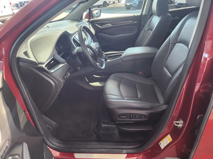 2021 Buick Enclave Premium | Photo 9 of 29