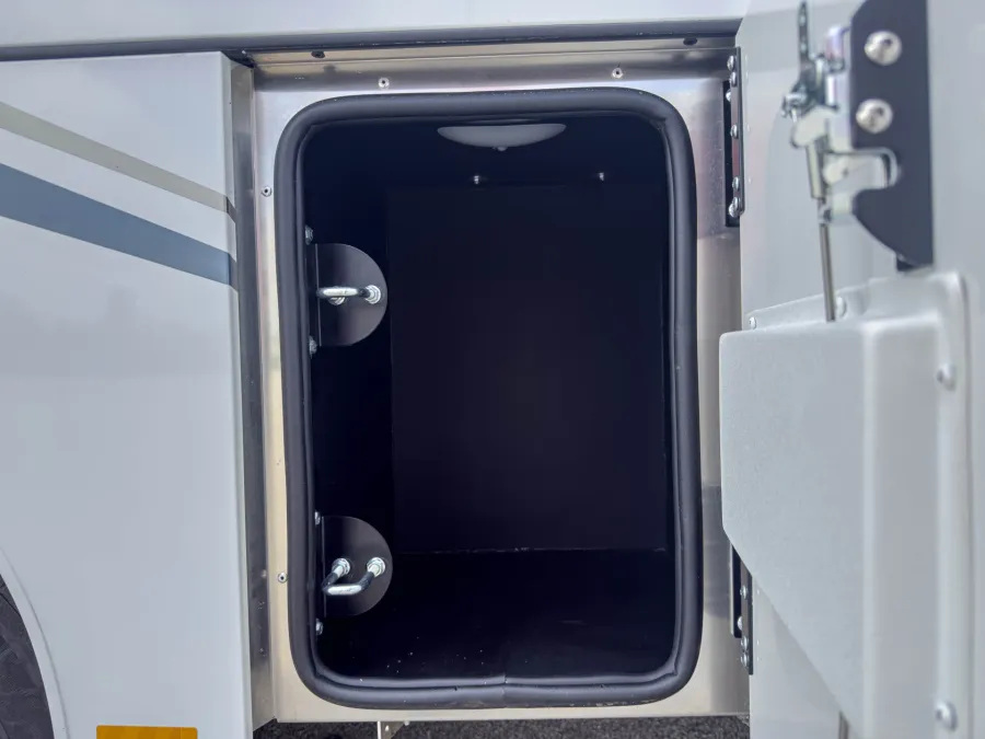 2026 Renegade Veracruz 32VDS | Photo 27 of 34