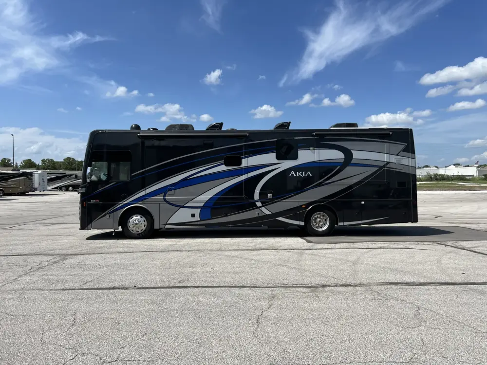 2017 Thor Motor Coach Aria 3601