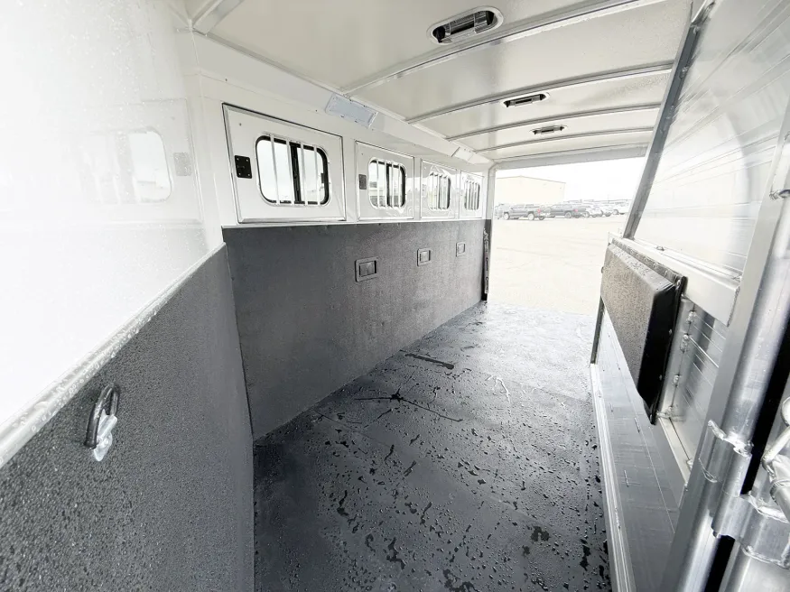 2026 Cimarron Norstar 4HGN | Photo 13 of 19