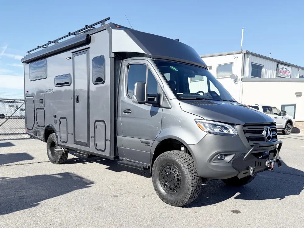 2026 Winnebago EKKO 23B