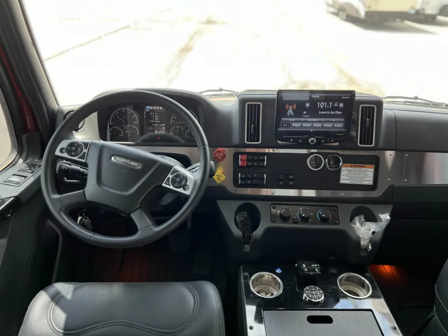 2024 Freightliner M2 106 Bolt | Photo 26 of 34