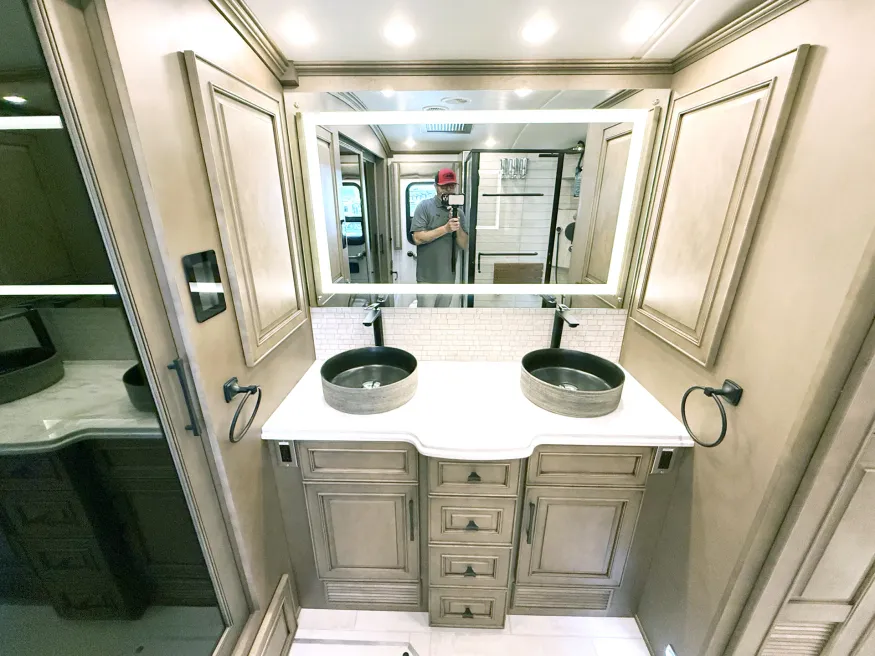 2026 Newmar London Aire 4551 | Photo 20 of 34