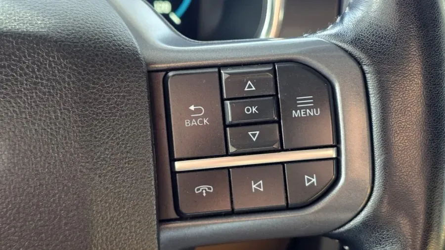 2023 Ford F-150 | Photo 18 of 33