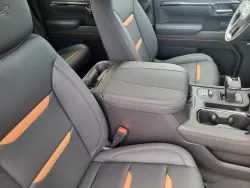 2026 GMC Sierra 1500 AT4 | Thumbnail Photo 12 of 27