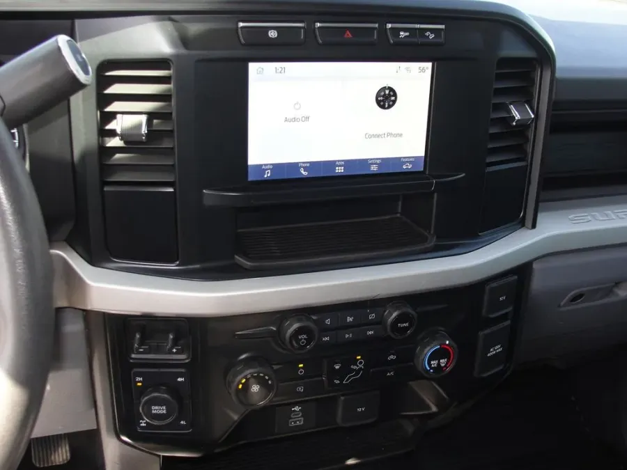 2023 Ford Super Duty F-350 XL | Photo 11 of 14