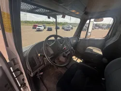 2007 Freightliner M2 106 | Thumbnail Photo 13 of 22