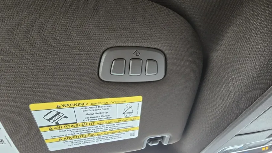 2026 Ford Super Duty F-250 | Photo 38 of 43