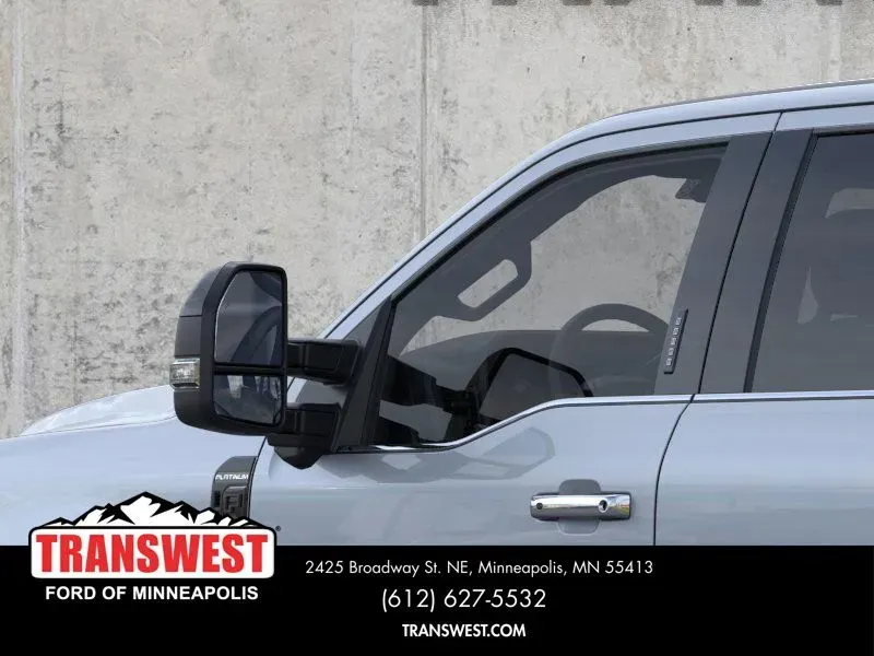 2026 Ford Super Duty F-250 Platinum | Photo 19 of 22