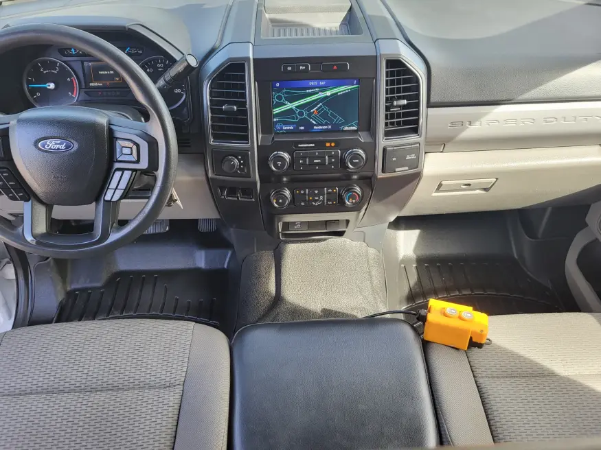 2022 Ford Super Duty F-550 | Photo 19 of 24