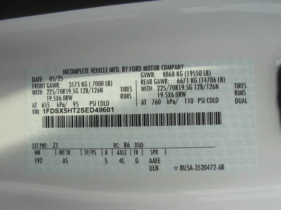 2025 Ford F-550 | Photo 17 of 17