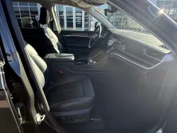 2023 Jeep Grand Cherokee L Limited | Thumbnail Photo 11 of 17