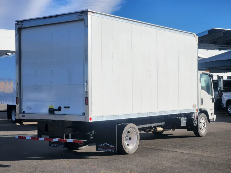 2025 Isuzu NRR | Photo 3 of 21