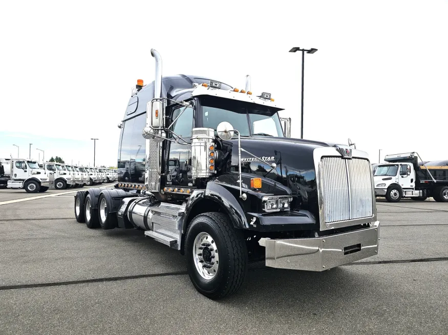 2021 Western Star 4900SA | Photo 19 of 24