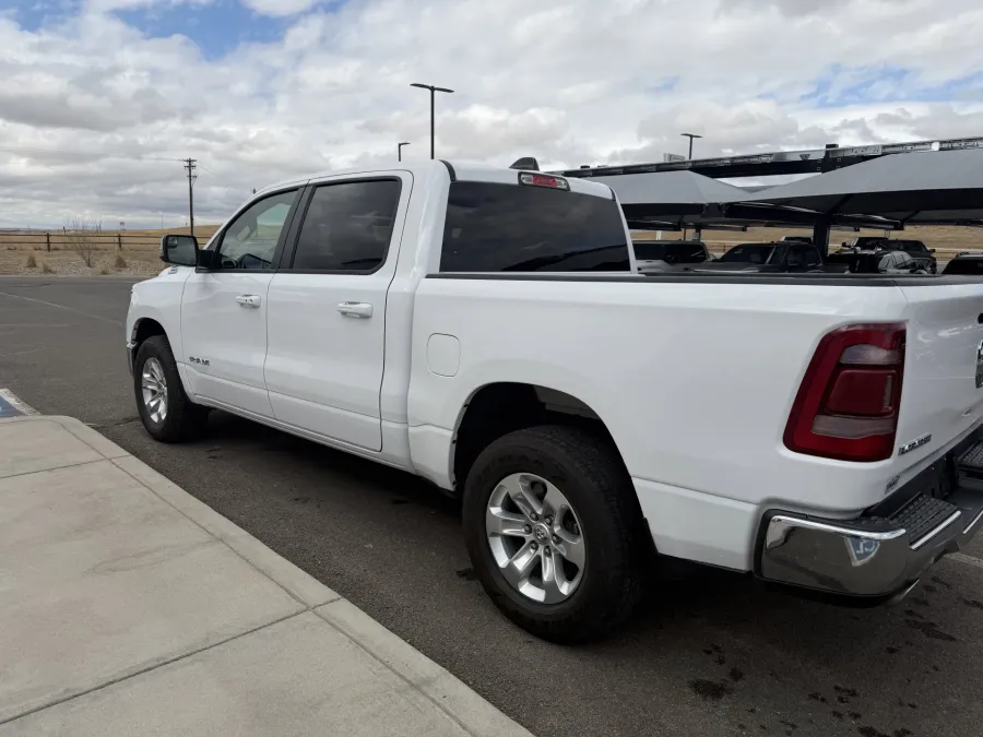2024 RAM 1500 Laramie | Photo 5 of 18