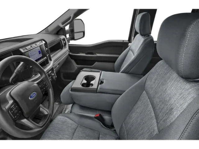 2026 Ford Super Duty F-250 | Photo 5 of 12