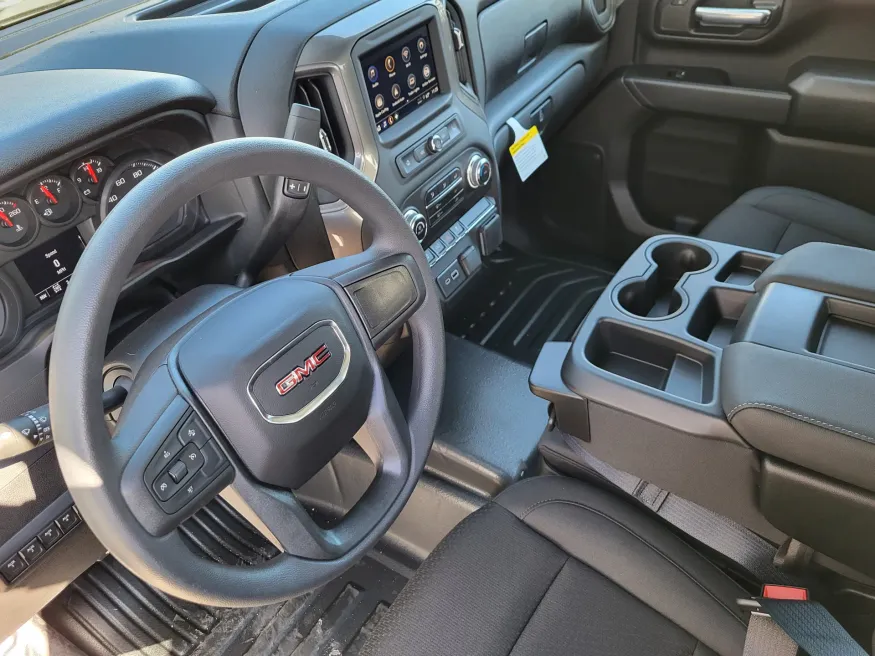 2026 GMC Sierra 2500HD Pro | Photo 10 of 24