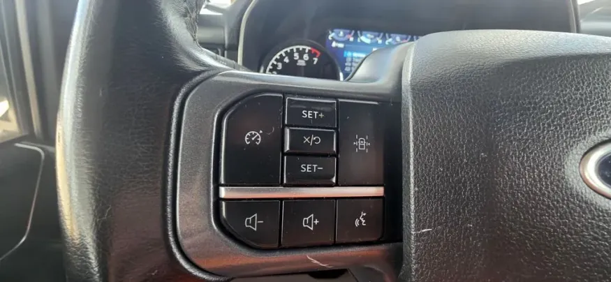 2023 Ford F-150 | Photo 17 of 30