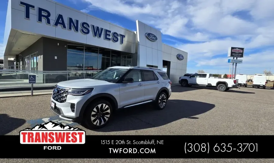 2025 Ford Explorer | Photo 35 of 35