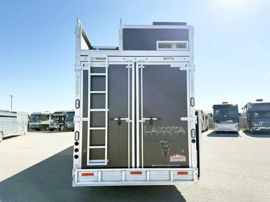 2022 Lakota Bighorn 6HLQ | Photo 16 of 26