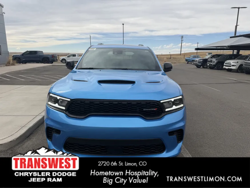2026 Dodge Durango GT Plus HEMI V8 | Photo 2 of 17