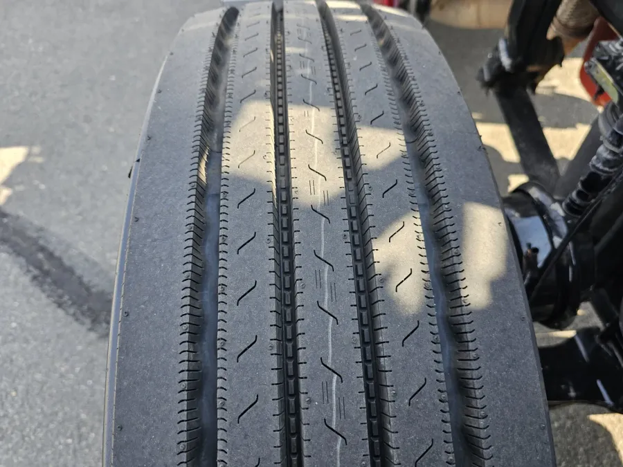 2024 Peterbilt 389 | Photo 8 of 15