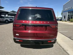 2024 Jeep Wagoneer Series II | Thumbnail Photo 3 of 22