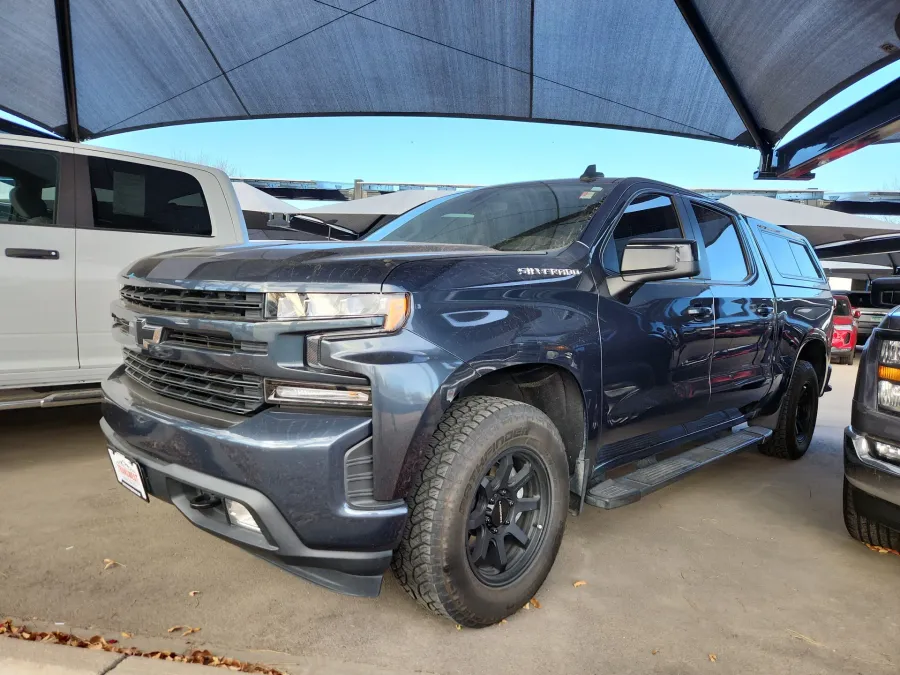 2022 Chevrolet Silverado 1500 LTD | Photo 2 of 3