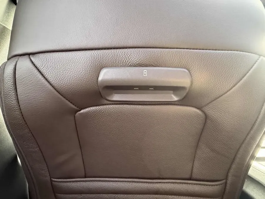 2025 Ford Expedition Max | Photo 32 of 34