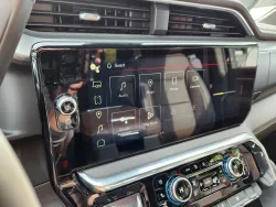 2026 GMC Sierra 3500HD Denali | Thumbnail Photo 26 of 32