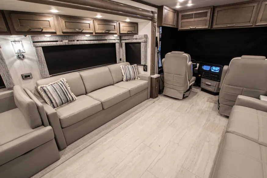 2026 Newmar Ventana 4369 | Photo 13 of 30