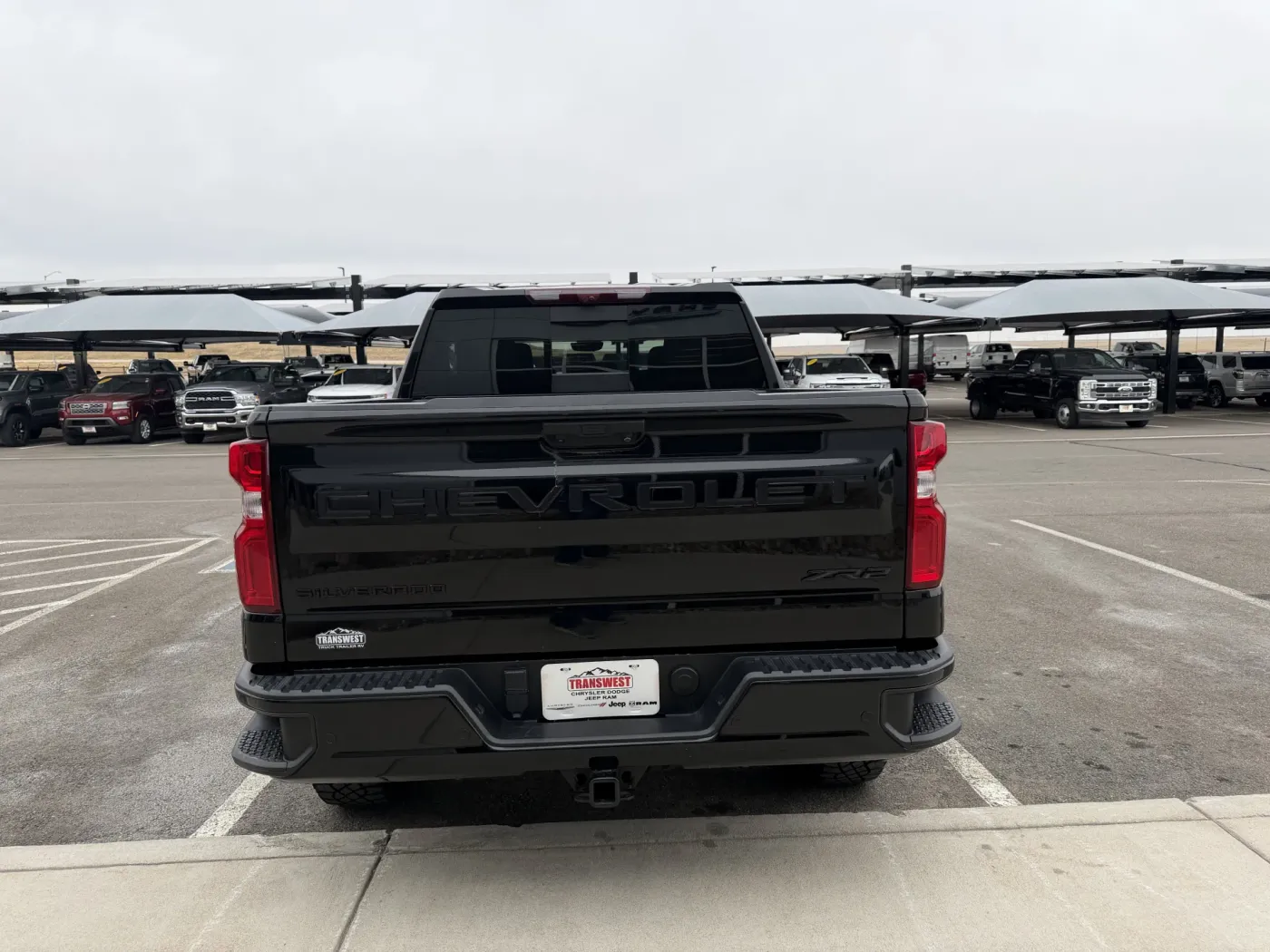 2024 Chevrolet Silverado 1500 ZR2 | Photo 5 of 20