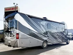 2023 Thor Inception 38MX | Thumbnail Photo 19 of 29