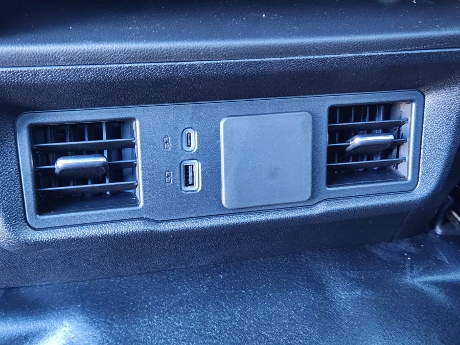 2026 GMC Sierra 2500HD Pro | Photo 17 of 21