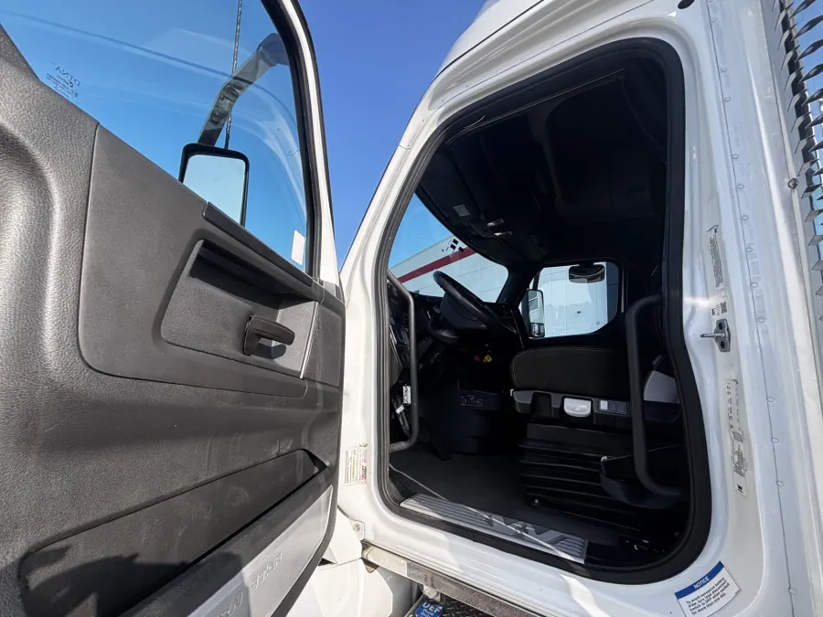 2022 Western Star 49X | Photo 8 of 18