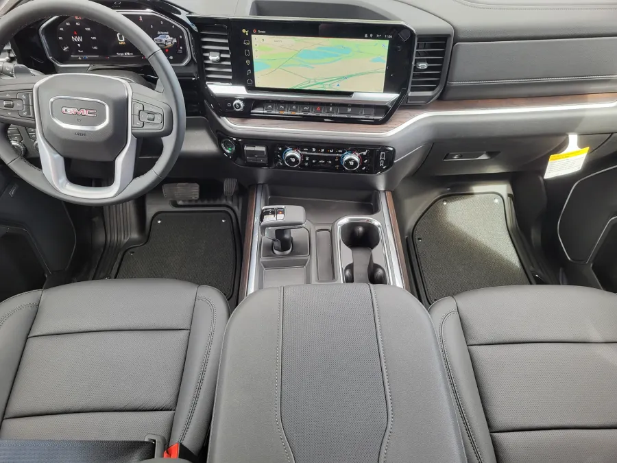 2026 GMC Sierra 1500 SLT | Photo 22 of 26