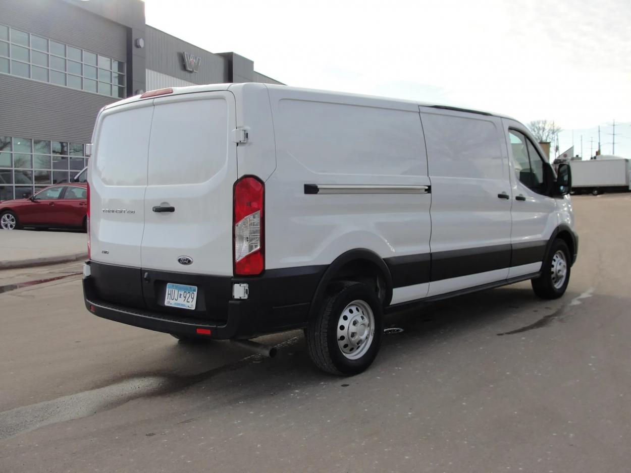 2022 Ford Transit | Photo 5 of 12