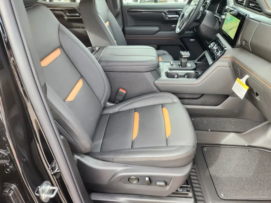 2026 GMC Sierra 1500 AT4 | Photo 9 of 23