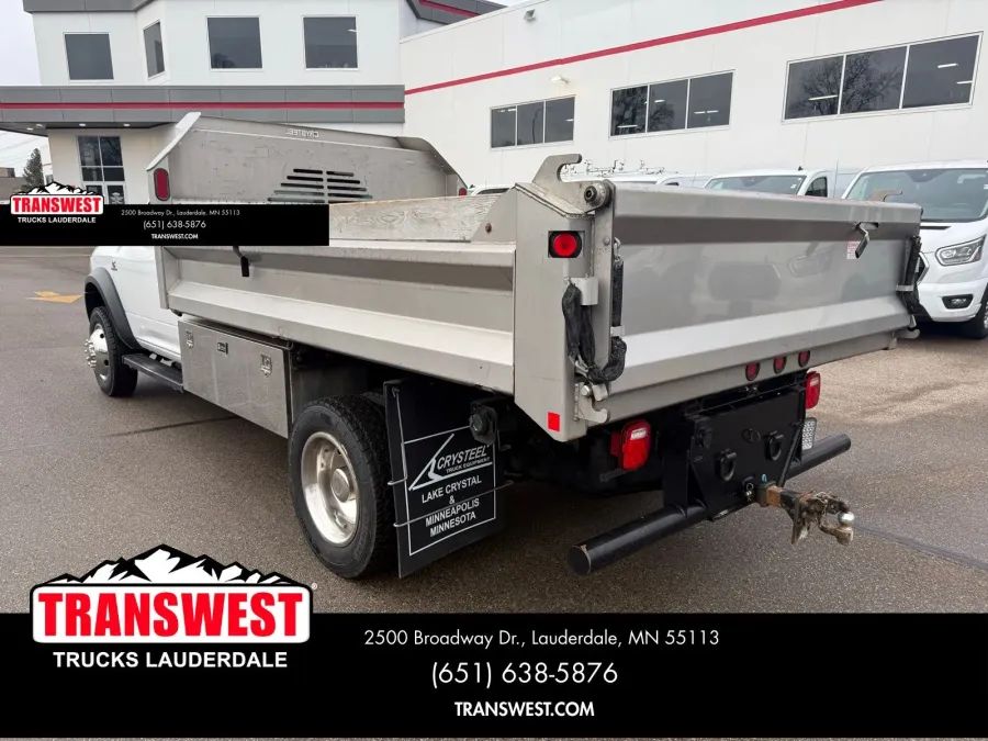 2019 RAM 5500HD Tradesman | Photo 2 of 20