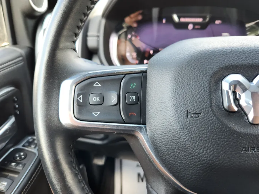 2024 RAM 3500 Laramie | Photo 26 of 33