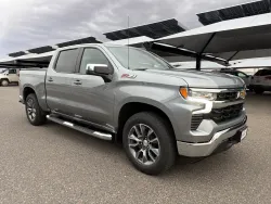 2026 Chevrolet Silverado 1500 LT | Thumbnail Photo 6 of 19